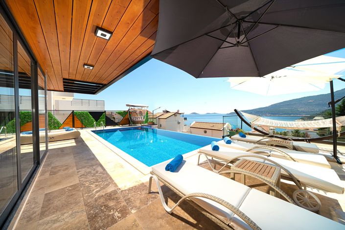 Image No.2-Maison / Villa de 4 chambres à vendre à Kalkan