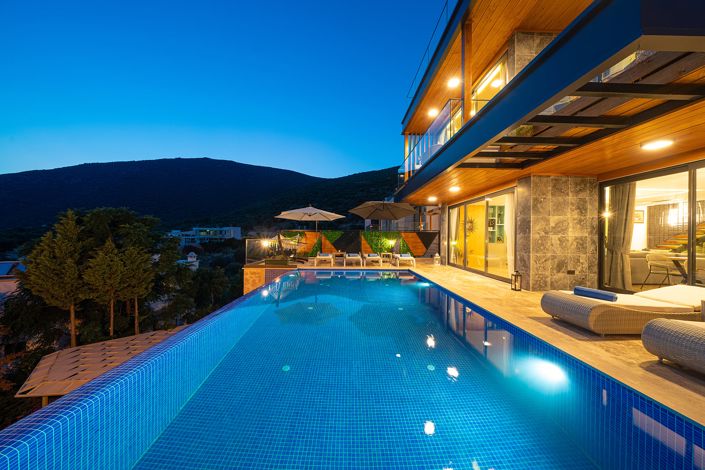 Image No.9-Maison / Villa de 4 chambres à vendre à Kalkan