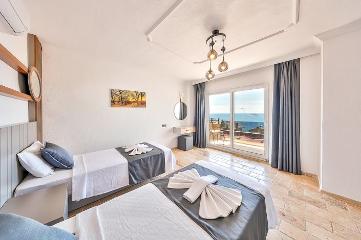 Image No.32-4 Bed House/Villa for sale