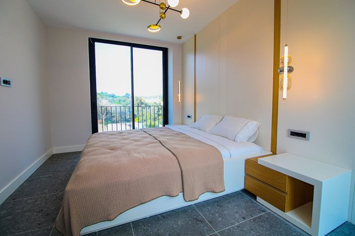 Image No.10-3 Bed House/Villa for sale