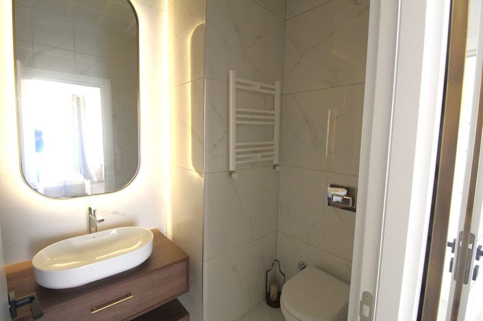 Image No.21-2 Bed Apartment for sale