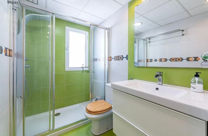 Image No.22-4 Bed Apartment for sale