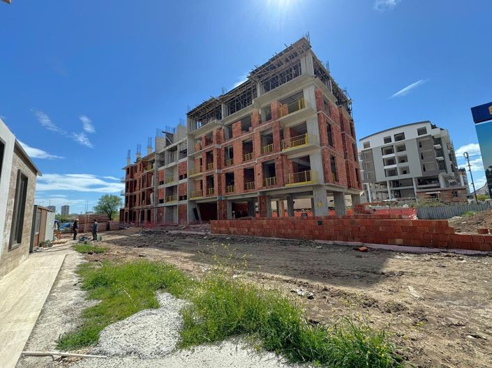 Image No.12-3 Bed Apartment for sale