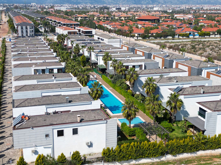 Image No.2-5 Bed House/Villa for sale