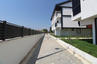 Exterior 11