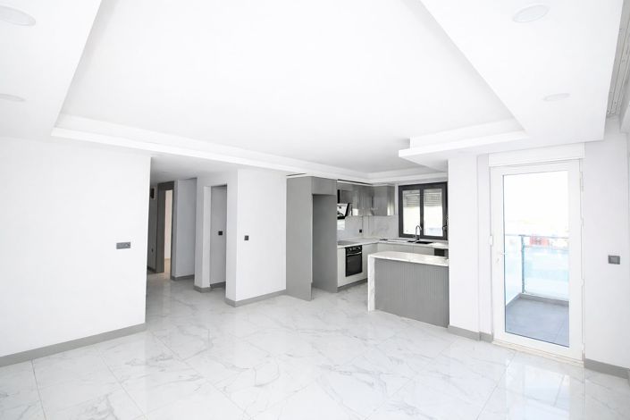 Image No.18-3 Bed Apartment for sale