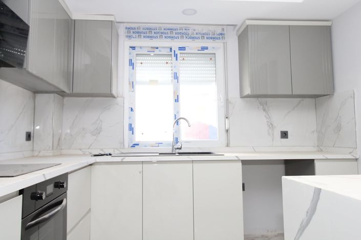 Image No.22-3 Bed Apartment for sale