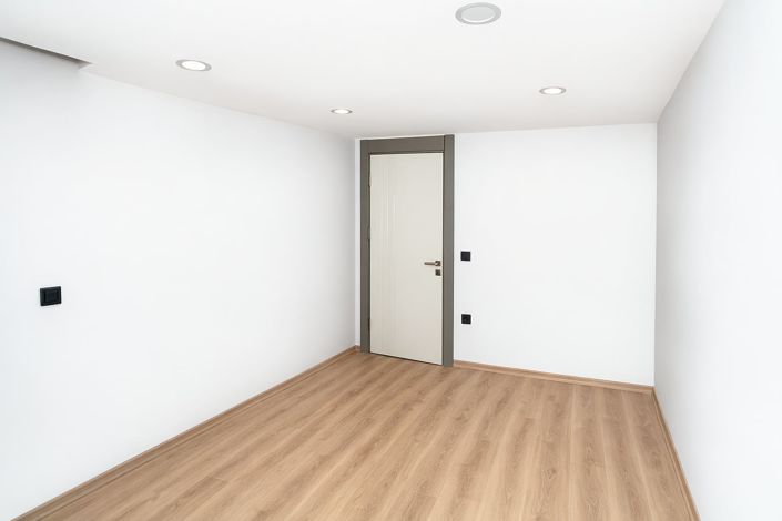 Image No.28-3 Bed Apartment for sale