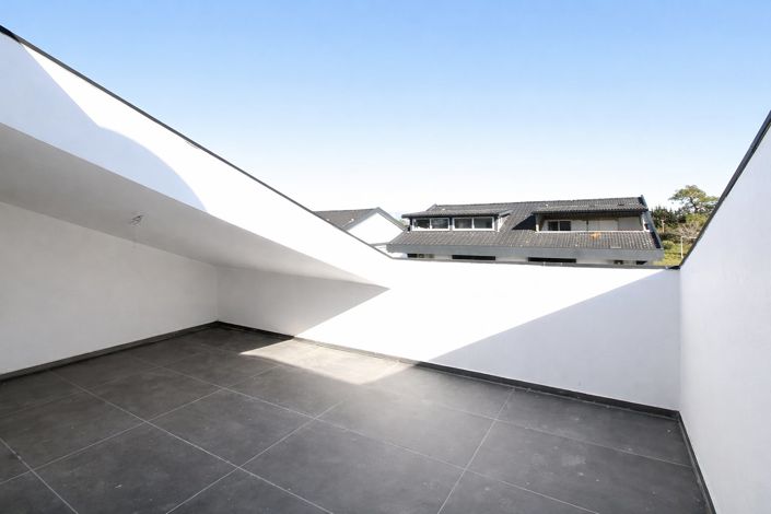 Image No.35-3 Bed Apartment for sale