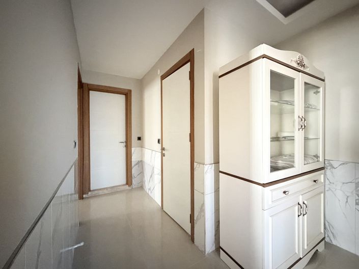 Image No.17-2 Bed Apartment for sale