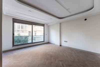 Interior 2