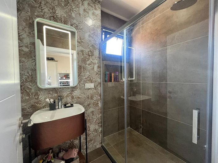 Image No.21-Maison / Villa de 4 chambres à vendre à Büyükçekmece