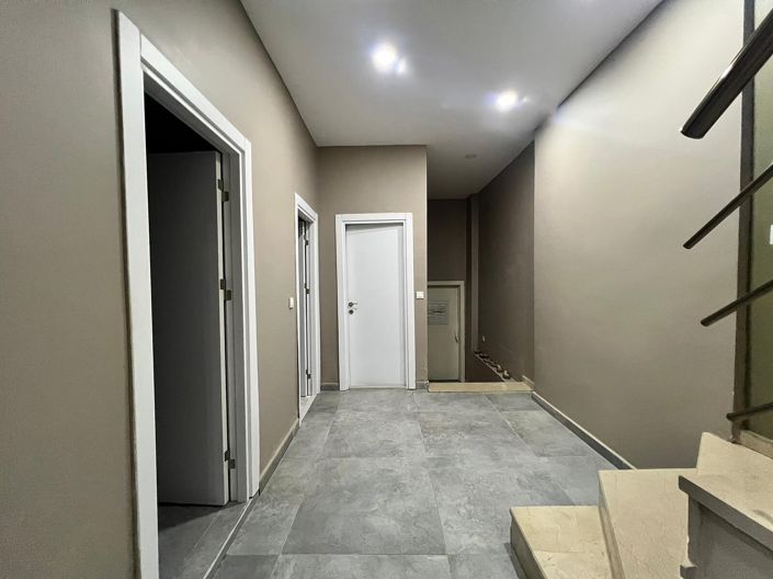 Image No.27-Maison / Villa de 4 chambres à vendre à Büyükçekmece