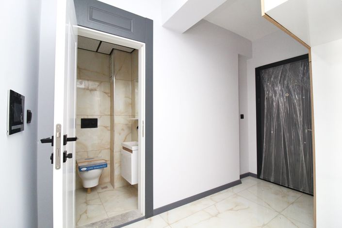 Image No.12-4 Bed Apartment for sale