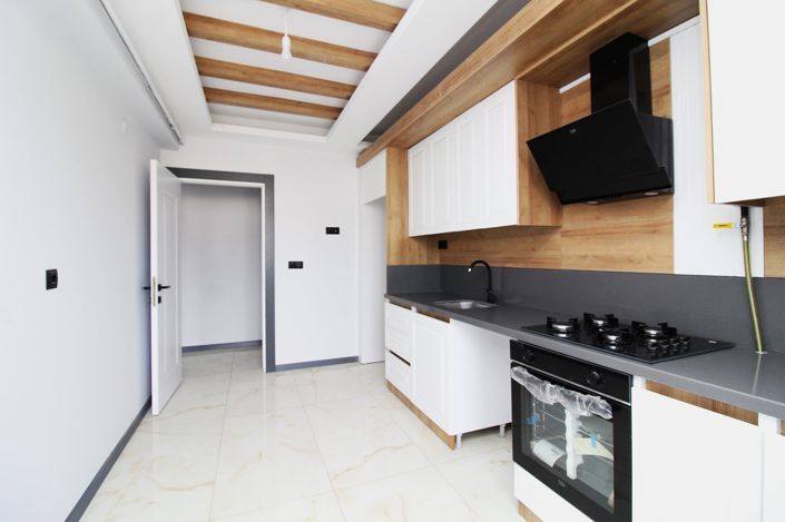 Image No.17-4 Bed Apartment for sale