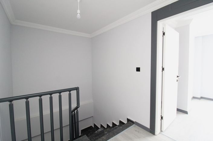 Image No.28-4 Bed Apartment for sale