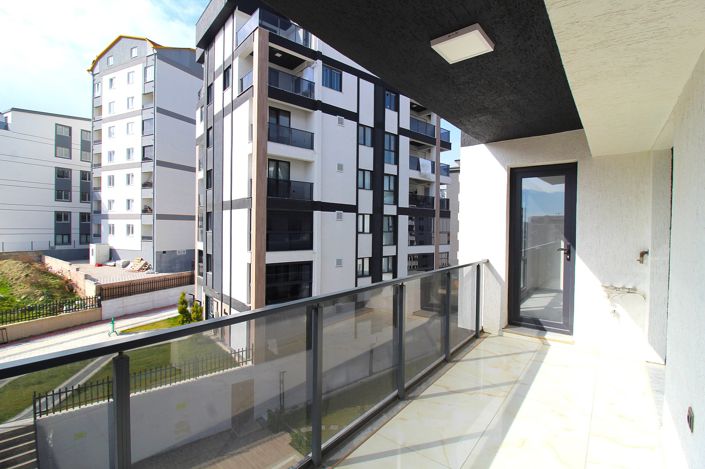 Image No.52-4 Bed Apartment for sale