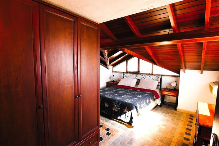 Image No.17-2 Bed Apartment for sale