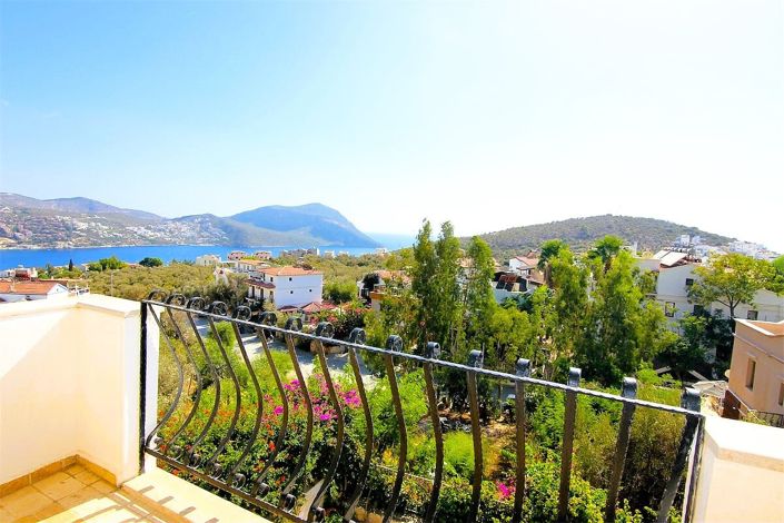 Image No.23-2 Bed Apartment for sale