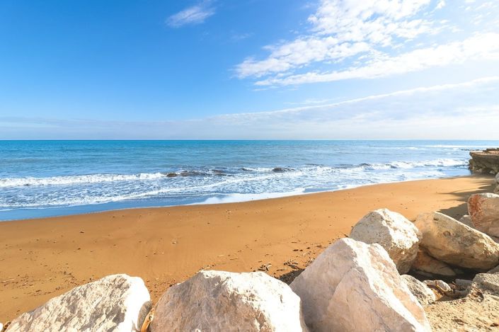 Image No.18-2 Bed Apartment for sale