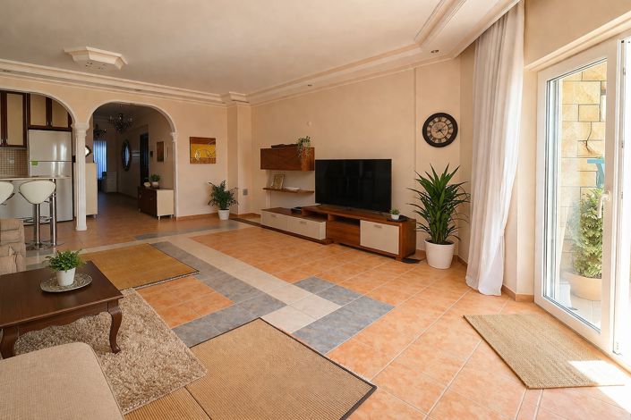 Image No.21-2 Bed Apartment for sale