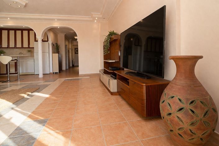 Image No.24-2 Bed Apartment for sale