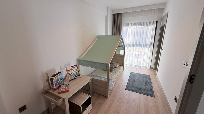 Image No.13-4 Bed House/Villa for sale