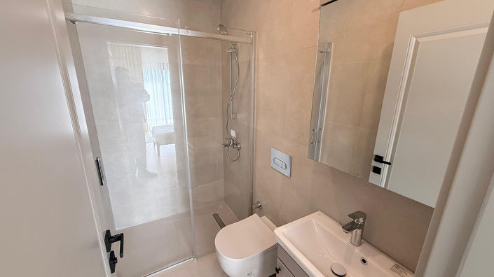 Image No.24-4 Bed House/Villa for sale