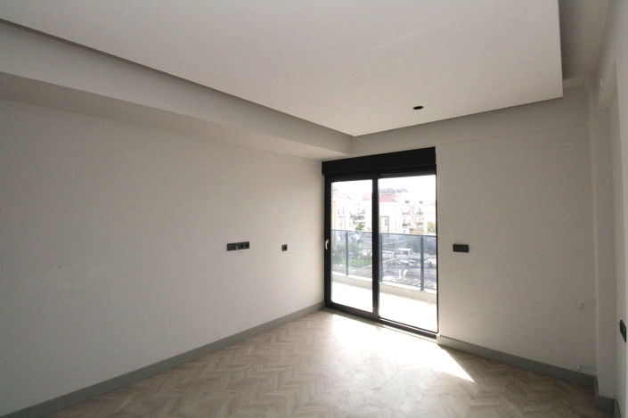 Image No.21-2 Bed Apartment for sale