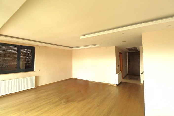 Image No.19-10 Bed House/Villa for sale