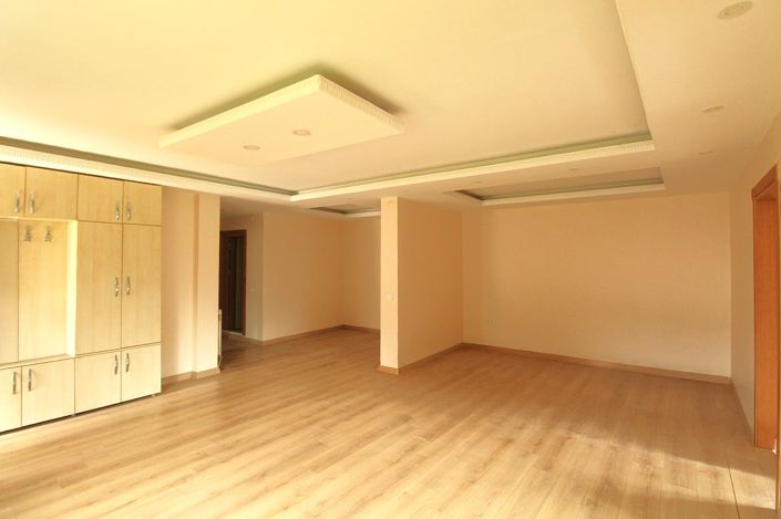 Image No.20-10 Bed House/Villa for sale