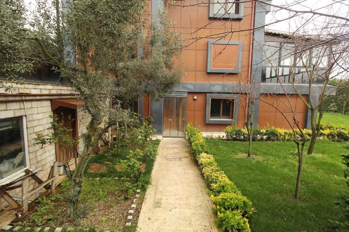 Image No.9-10 Bed House/Villa for sale