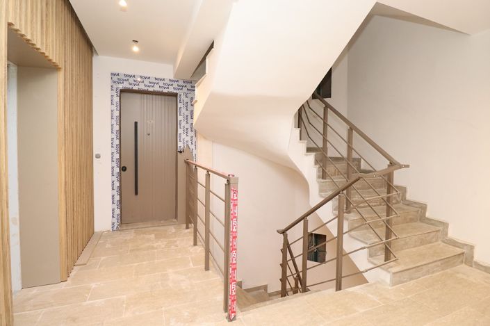 Image No.19-3 Bed Apartment for sale