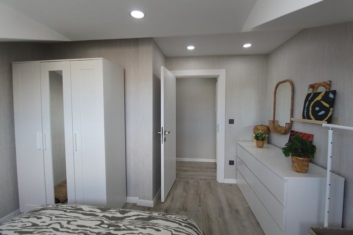 Image No.19-2 Bed Apartment for sale