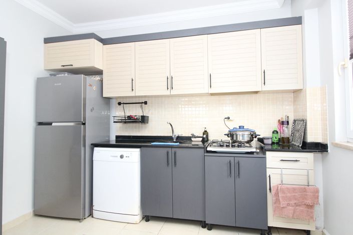 Image No.17-4 Bed Apartment for sale