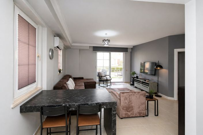 Image No.19-4 Bed Apartment for sale