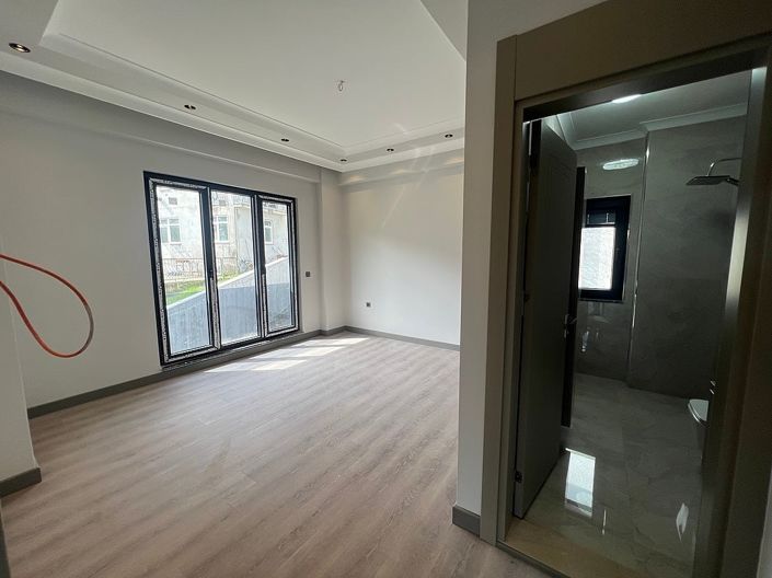 Image No.13-7 Bed House/Villa for sale