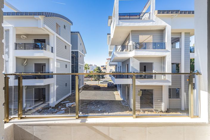 Image No.20-1 Bed Apartment for sale