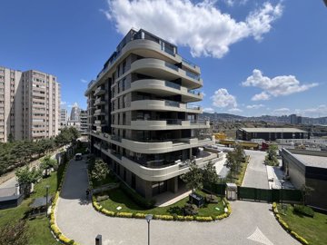 Exterior 14