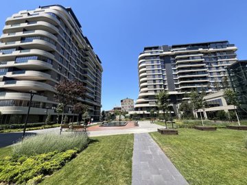 Exterior 2