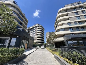 Exterior 11