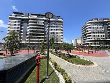 Exterior 5