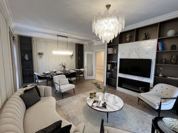 Interior 2