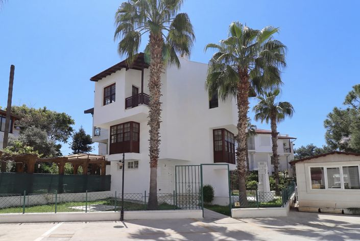 Image No.3-3 Bed House/Villa for sale