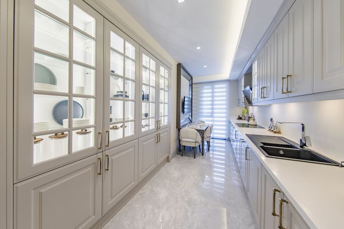 Image No.20-5 Bed Apartment for sale