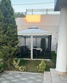 Exterior 10