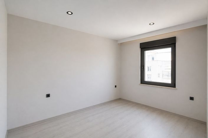 Image No.19-2 Bed Apartment for sale