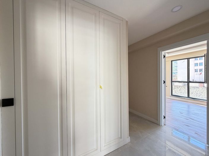 Image No.17-3 Bed Apartment for sale