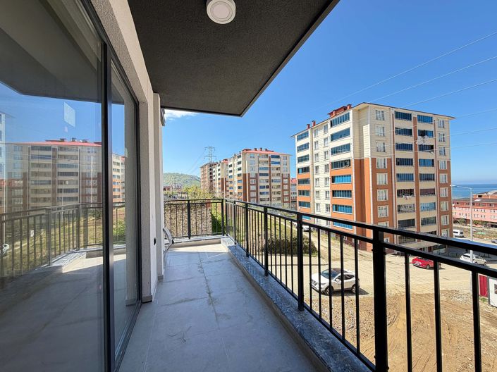 Image No.20-3 Bed Apartment for sale