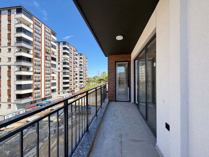 Image No.21-3 Bed Apartment for sale